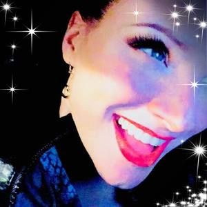 Meet your Posher, Alisa